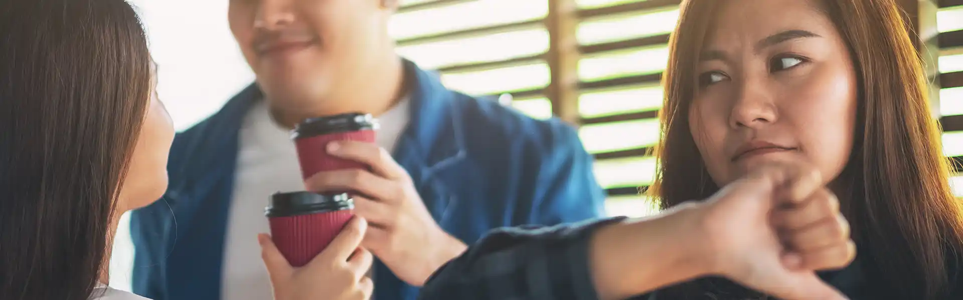 為您教訓介入感情的第三者